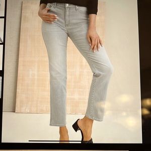 CHICO’S STRAIGHT LEG DENIM JEANS
